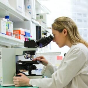 Pakiet badań laboratoryjnych: witamina D, badania metaboliczne i więcej